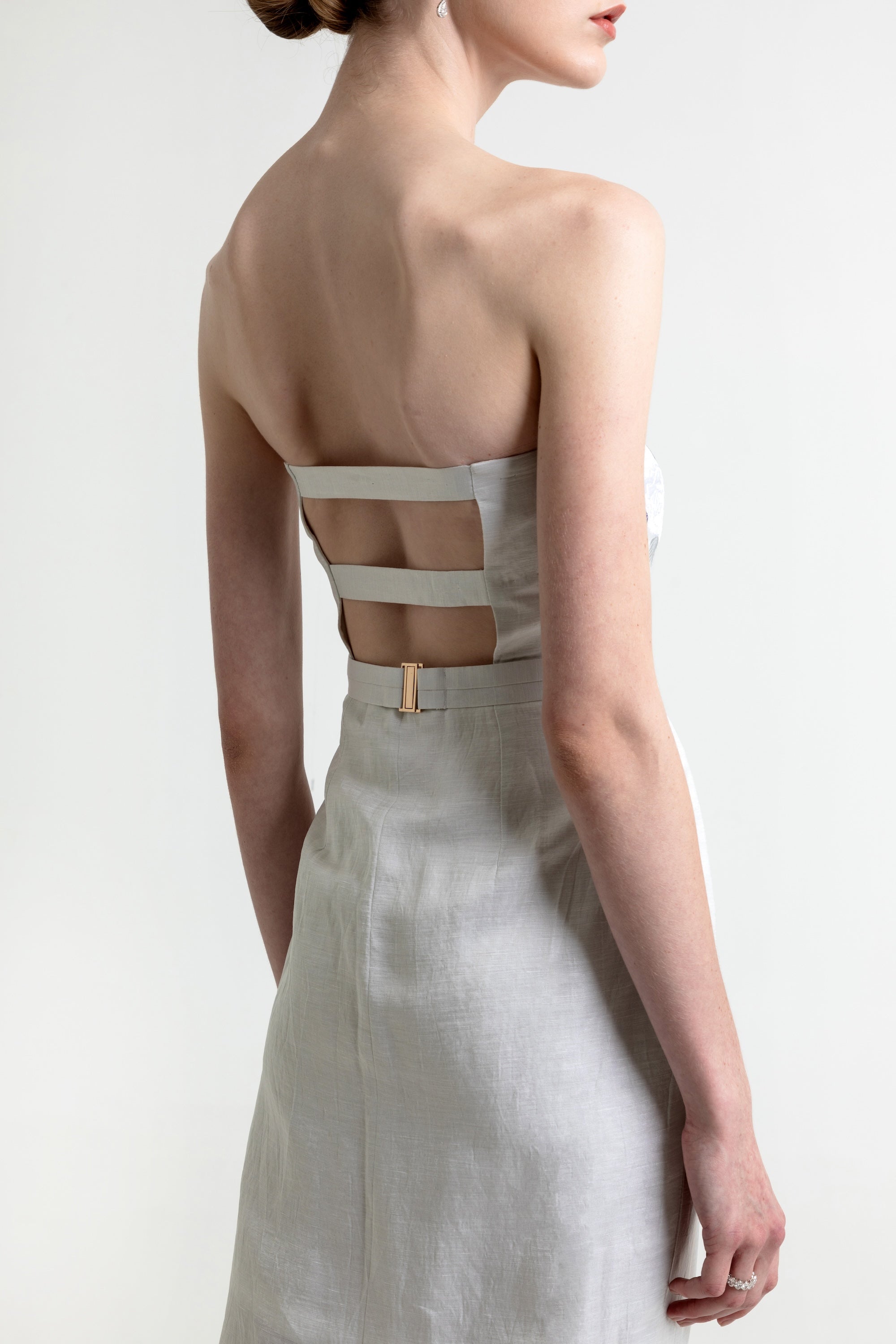 Avaia Gown